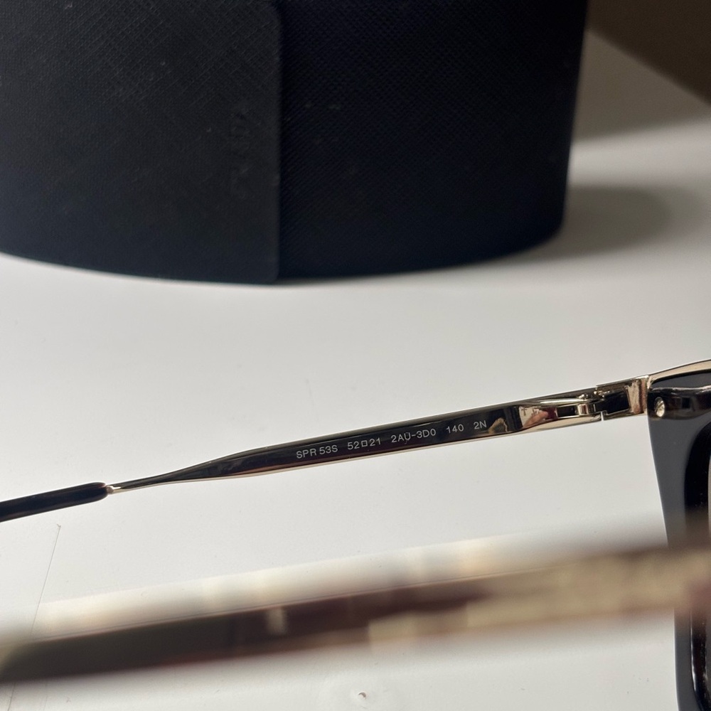 PRADA Tortoiseshell Cat-Eye Sunglasses - Brown Gradient Lenses - Picture 5 of 6